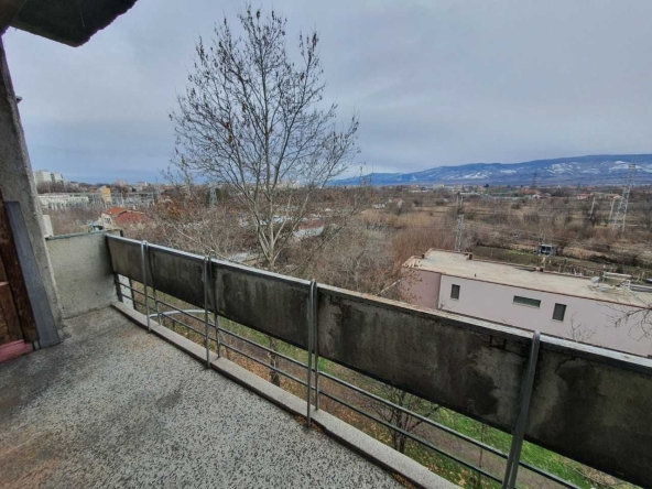 Тристаен апартамент в Пловдив, Христо Смирненски - 82 кв.м за 659 €/кв.м - Снимка #1