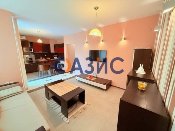 Двустаен апартамент в к.к. Слънчев бряг - 63 кв.м за 1207 €/кв.м - Снимка #1