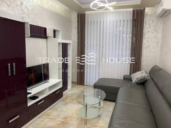 Дава се под наем Двустаен апартамент в Пловдив, Съдийски - 65 кв.м за 550 € - Снимка #1