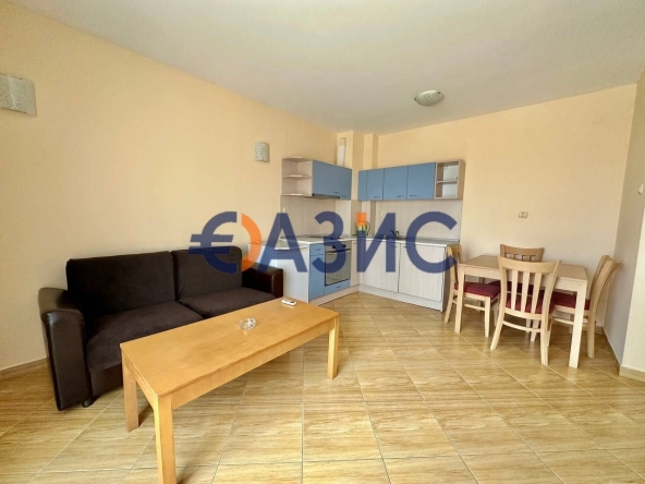 Двустаен апартамент в к.к. Слънчев бряг - 66 кв.м за 1031 €/кв.м - Снимка #1
