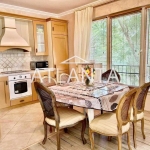 Многостаен апартамент в к.к. Св.Св. Константин и Елена - 216 кв.м за 2454 €/кв.м - Снимка #1