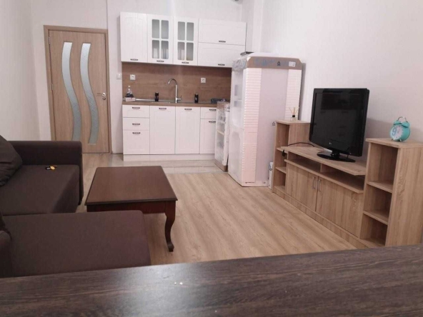 Двустаен апартамент в Пловдив, Тракия - 72 кв.м за 1528 €/кв.м - Снимка #1