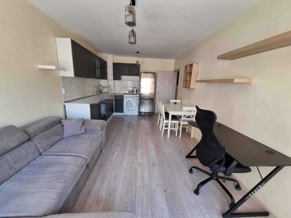 Дава се под наем Двустаен апартамент в Пловдив, Кършияка - 65 кв.м за 350 € - Снимка #1