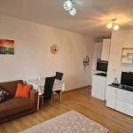 Дава се под наем Едностаен апартамент в Пловдив, Кършияка - 43 кв.м за 250 € - Снимка #1