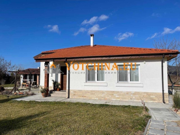 Къща в с. Оризаре, Област Бургас - 165 кв.м за 1122 €/кв.м - Снимка #1