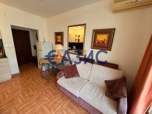 Двустаен апартамент в Свети Влас - 55 кв.м за 1728 €/кв.м - Снимка #1
