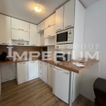 Дава се под наем Двустаен апартамент в Варна, Възраждане 3 - 60 кв.м за 561 € - Снимка #1