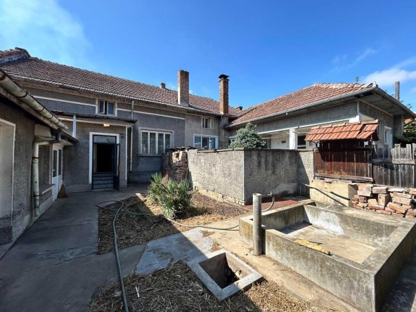 Къща в Полски Тръмбеш - 115 кв.м за 431 €/кв.м - Снимка #1