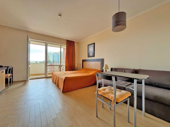 Едностаен апартамент в к.к. Слънчев бряг - 50 кв.м за 1510 €/кв.м - Снимка #1