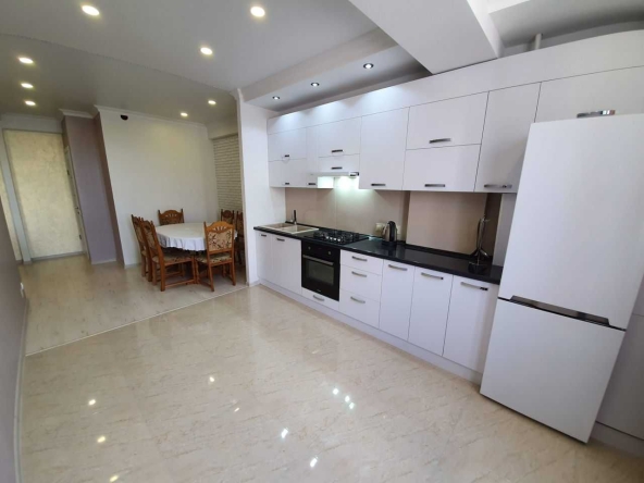 Дава се под наем Едностаен апартамент в София, Люлин 5 - 50 кв.м за 360 € - Снимка #1