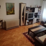 Дава се под наем Тристаен апартамент в София, Бъкстон - 89 кв.м за 637.5 € - Снимка #1