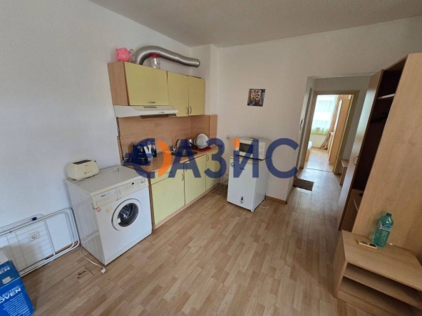 Двустаен апартамент в к.к. Слънчев бряг - 60 кв.м за 934 €/кв.м - Снимка #1