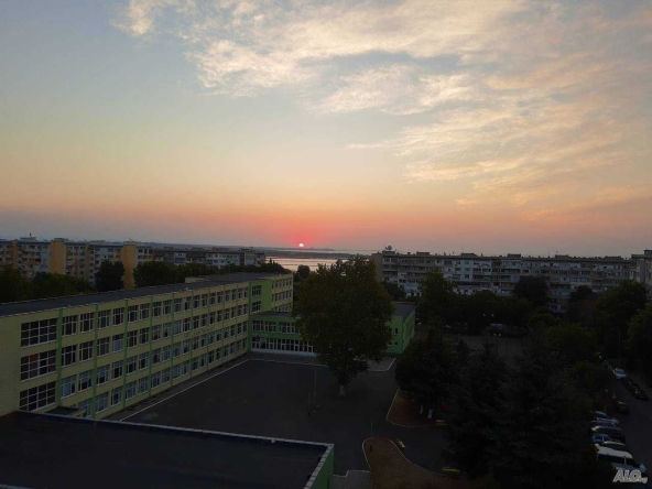 Дава се под наем  в Бургас, Изгрев - 35 кв.м за 150 € - Снимка #1