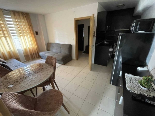 Дава се под наем Двустаен апартамент в Бургас, Сарафово - 70 кв.м за 153 € - Снимка #1