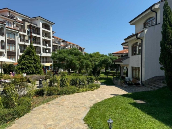 Двустаен апартамент в Ахелой - 84 кв.м за 655 €/кв.м - Снимка #1