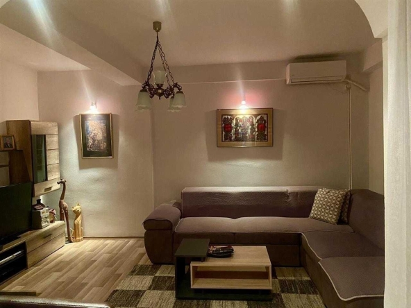 Дава се под наем Тристаен апартамент в София, Малинова долина - 90 кв.м за 612 € - Снимка #1