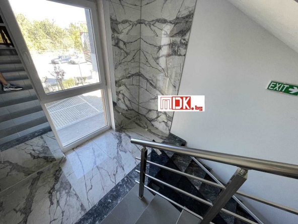 Дава се под наем Двустаен апартамент в Пловдив, Христо Смирненски - 81 кв.м за 98000 € - Снимка #1
