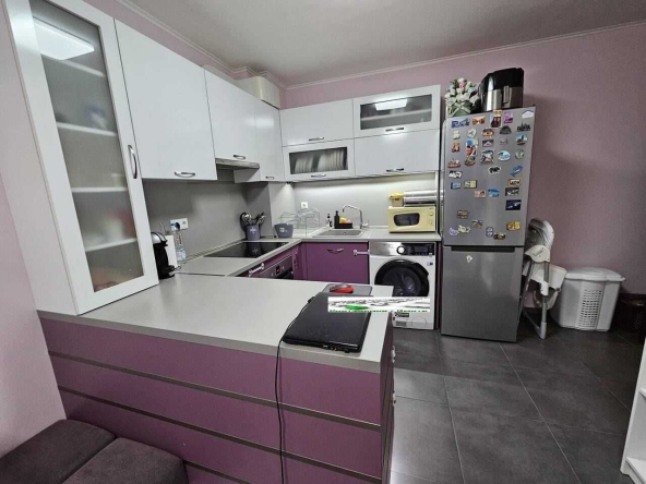 Тристаен апартамент в Пловдив, Южен - 78 кв.м за 1642 €/кв.м - Снимка #1