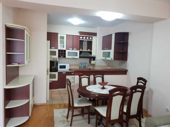 Дава се под наем Двустаен апартамент в Бургас, Зорница - 48 кв.м за 204 € - Снимка #1