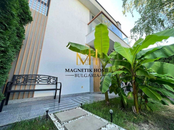 Дава се под наем Къща в Бургас, Сарафово - 110 кв.м за 1530 € - Снимка #1