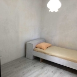 Дава се под наем Едностаен апартамент в Пловдив, Център - 30 кв.м за 125 € - Снимка #1