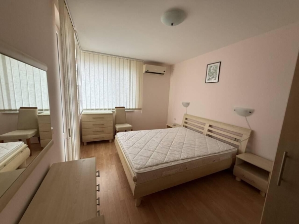 Тристаен апартамент в Бургас, Долно Езерово - 72 кв.м за 966 €/кв.м - Снимка #1