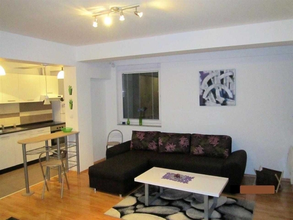 Дава се под наем Двустаен апартамент в Бургас, Меден рудник - зона А - 57 кв.м за 178.5 € - Снимка #1