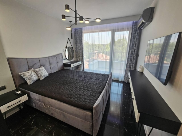 Дава се под наем Двустаен апартамент в Пловдив, Център - 75 кв.м за 1400 € - Снимка #1