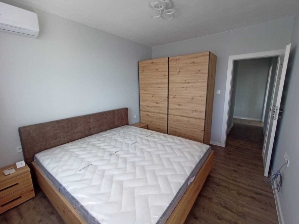 Дава се под наем Двустаен апартамент в Пловдив, Тракия - 63 кв.м за 425 € - Снимка #1