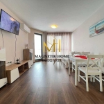 Дава се под наем Двустаен апартамент в Бургас, Център - 65 кв.м за 612 € - Снимка #1