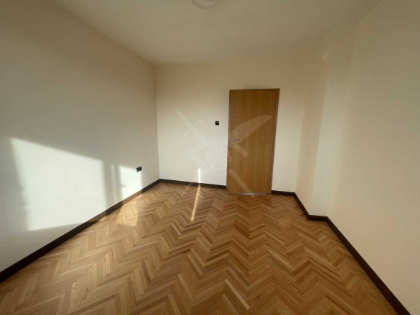 Тристаен апартамент в Пловдив, Кючук Париж - 51 кв.м за 2451 €/кв.м - Снимка #1
