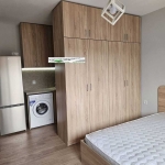 Дава се под наем Едностаен апартамент в Пловдив, Младежки Хълм - 30 кв.м за 382.5 € - Снимка #1