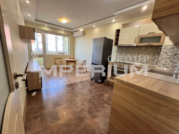 Дава се под наем Двустаен апартамент в Варна, Левски - 65 кв.м за 438.6 € - Снимка #1