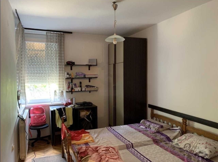 Дава се под наем  в Пловдив, Каменица 1 - 20 кв.м за 76.5 € - Снимка #1