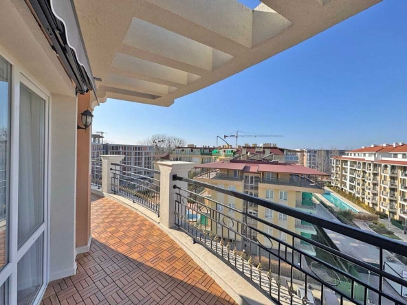 Двустаен апартамент в к.к. Слънчев бряг - 86 кв.м за 930 €/кв.м - Снимка #1