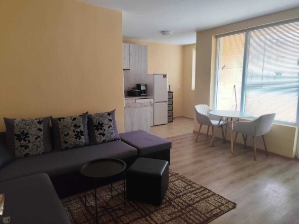Дава се под наем Двустаен апартамент в Пловдив, Тракия - 55 кв.м за 300 € - Снимка #1