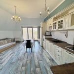 Дава се под наем Двустаен апартамент в Варна, Бриз - 70 кв.м за 700 € - Снимка #1