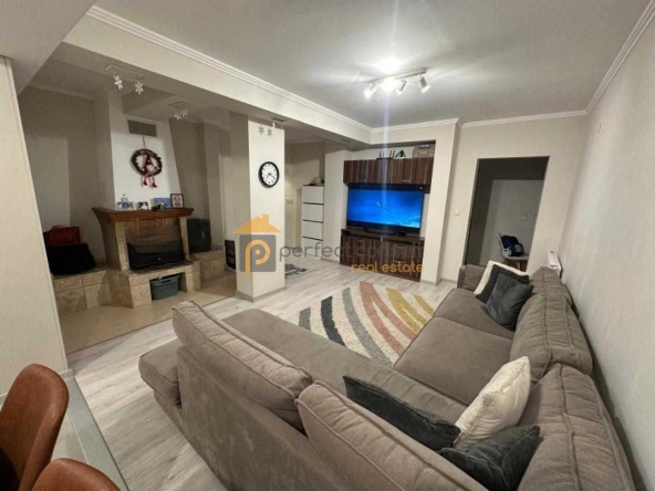 Четиристаен апартамент в Пловдив, Кючук Париж - 130 кв.м за 1585 €/кв.м - Снимка #1