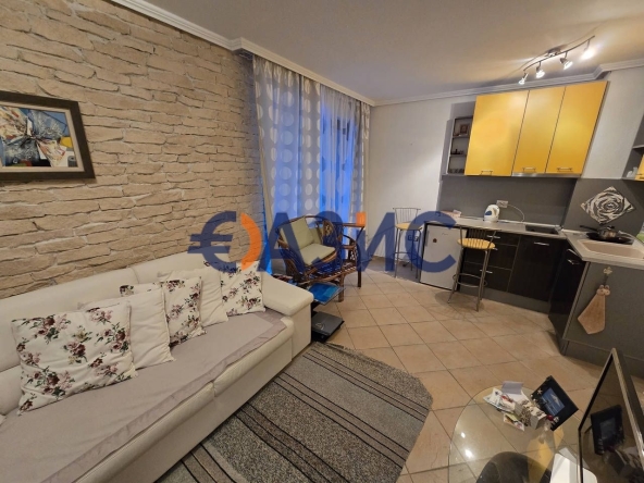 Двустаен апартамент в Бургас, Сарафово - 37 кв.м за 1865 €/кв.м - Снимка #1