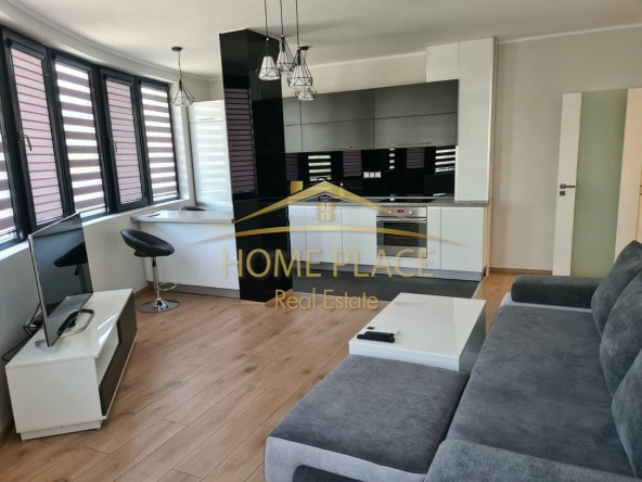 Дава се под наем Двустаен апартамент в Варна, Младост 1 - 60 кв.м за 612 € - Снимка #1