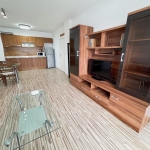 Дава се под наем Двустаен апартамент в Варна, м-т Траката - 70 кв.м за 700 € - Снимка #1