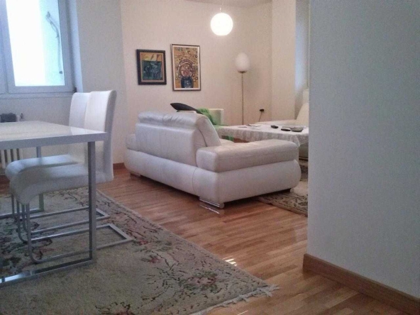 Дава се под наем Двустаен апартамент в Бургас, Зорница - 57 кв.м за 153 € - Снимка #1