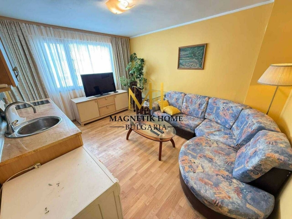 Дава се под наем Двустаен апартамент в Бургас, Братя Миладинови - 58 кв.м за 357 € - Снимка #1