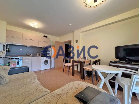 Двустаен апартамент в Свети Влас - 56 кв.м за 1384 €/кв.м - Снимка #1