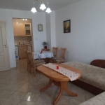 Дава се под наем Двустаен апартамент в Бургас, Лазур - 60 кв.м за 408 € - Снимка #1