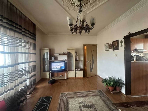 Тристаен апартамент в Пловдив, Тракия - 92 кв.м за 1680 €/кв.м - Снимка #1