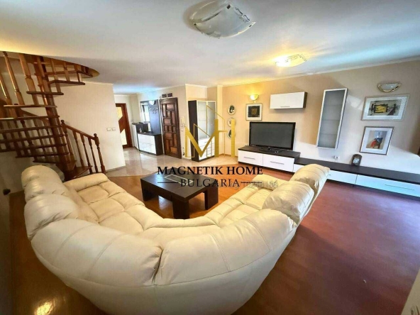 Дава се под наем Мезонет в Бургас, Възраждане - 200 кв.м за 1020 € - Снимка #1