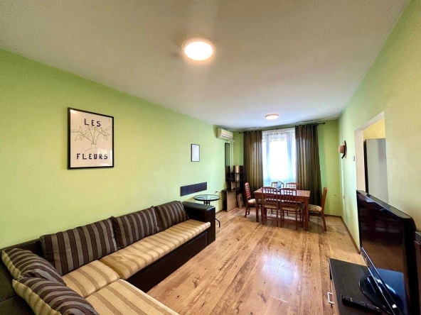 Двустаен апартамент в Сливен, Даме Груев - 51 кв.м за 1120 €/кв.м - Снимка #1