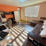 Дава се под наем Тристаен апартамент в Бургас, Славейков - 80 кв.м за 550.8 € - Снимка #1