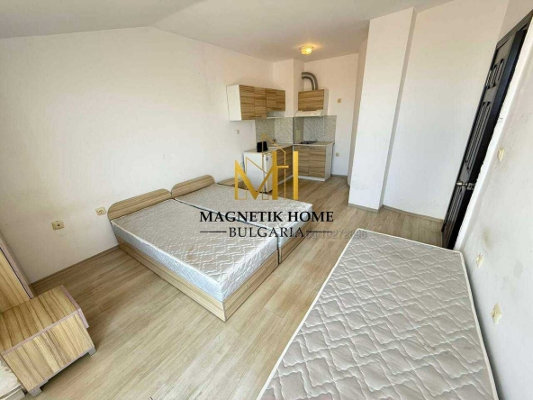 Дава се под наем Двустаен апартамент в Несебър - 55 кв.м за 280.5 € - Снимка #1